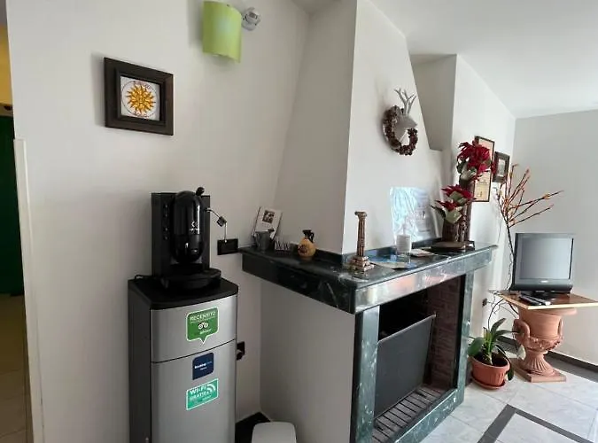 Le Terrazze 住宿加早餐酒店 克罗托内