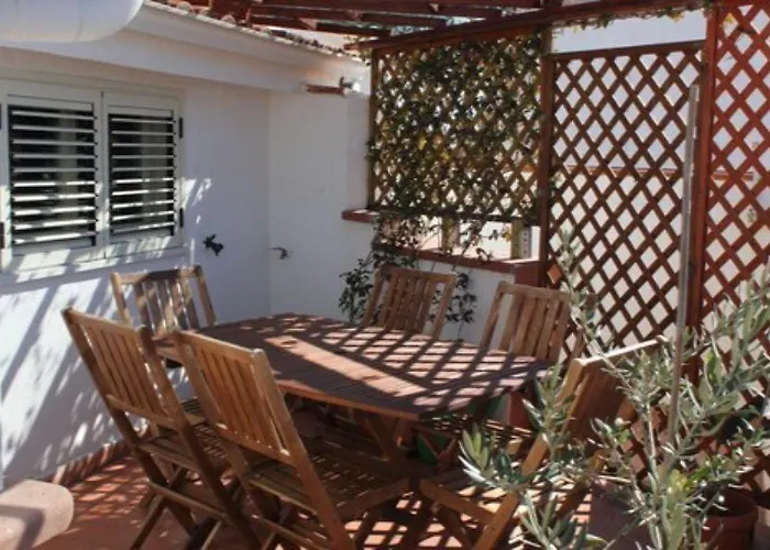 Alojamento de Acomodação e Pequeno-almoço Le Terrazze 4*